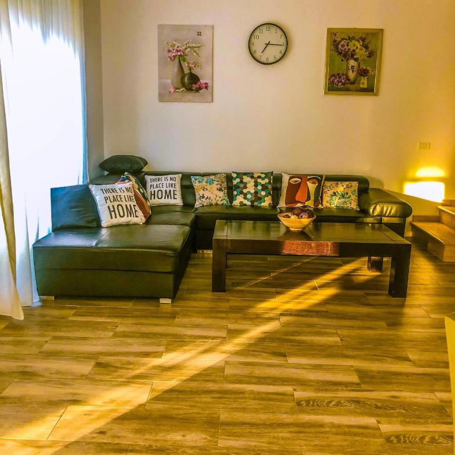 Casa Raira Hotel Zágonbárkány Kültér fotó